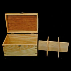 seedpacket box with dividers out